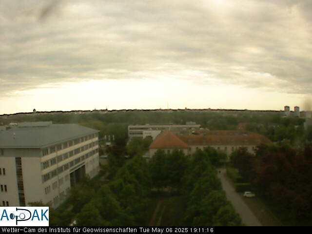 https://wdaten.geo.uni-halle.de/bitmaps/image25-05-06_19-11-16-64.jpg  25-05-06 19:11:16 