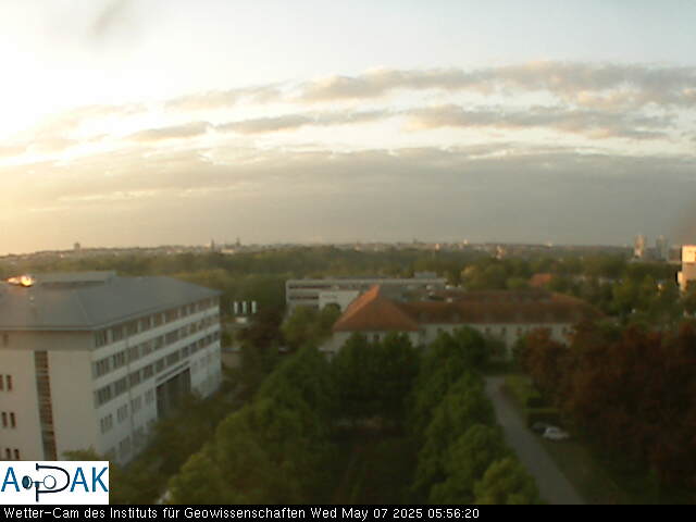 https://wdaten.geo.uni-halle.de/bitmaps/image25-05-07_05-56-20-67.jpg  25-05-07 05:56:20 