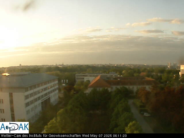 https://wdaten.geo.uni-halle.de/bitmaps/image25-05-07_06-11-20-67.jpg  25-05-07 06:11:20 