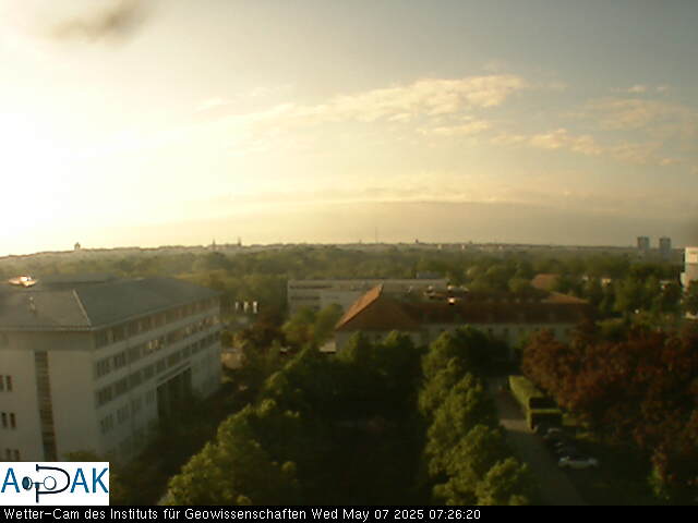 https://wdaten.geo.uni-halle.de/bitmaps/image25-05-07_07-26-20-69.jpg  25-05-07 07:26:20 