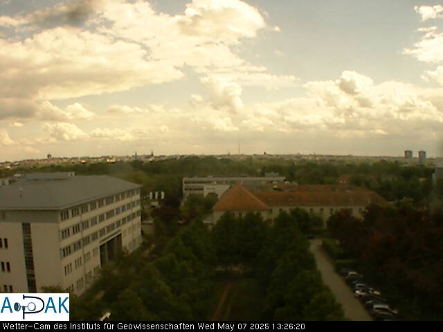 https://wdaten.geo.uni-halle.de/bitmaps/image25-05-07_13-26-20-82.jpg  25-05-07 13:26:20 
