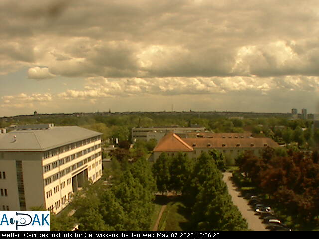 https://wdaten.geo.uni-halle.de/bitmaps/image25-05-07_13-56-20-82.jpg  25-05-07 13:56:20 