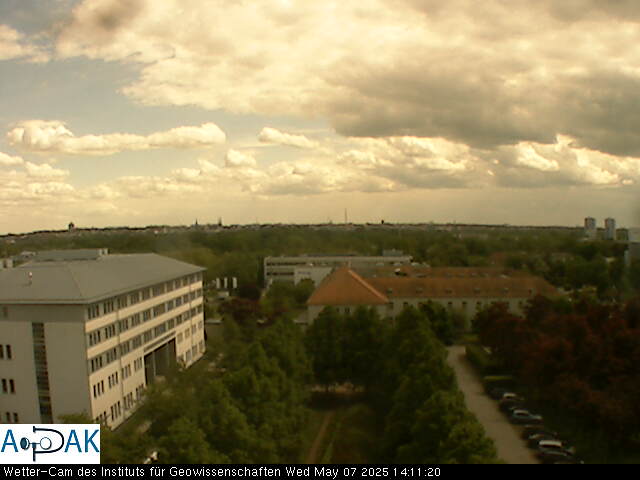 https://wdaten.geo.uni-halle.de/bitmaps/image25-05-07_14-11-20-82.jpg  25-05-07 14:11:20 