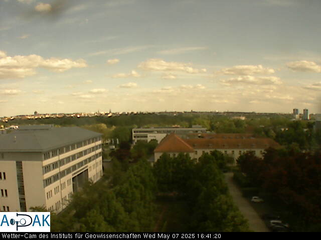 https://wdaten.geo.uni-halle.de/bitmaps/image25-05-07_16-41-20-88.jpg  25-05-07 16:41:20 