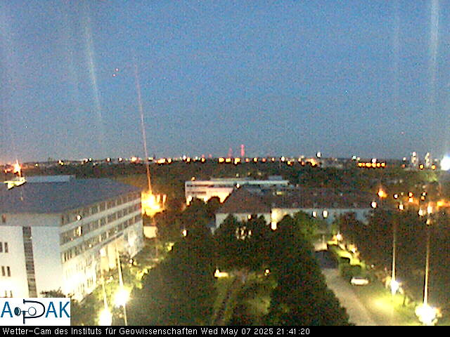 https://wdaten.geo.uni-halle.de/bitmaps/image25-05-07_21-41-21-00.jpg  25-05-07 21:41:21 