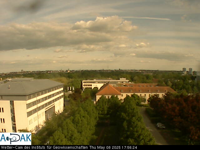https://wdaten.geo.uni-halle.de/bitmaps/image25-05-08_17-56-24-92.jpg  25-05-08 17:56:24 
