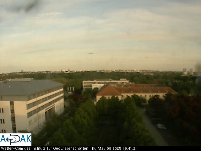 https://wdaten.geo.uni-halle.de/bitmaps/image25-05-08_19-41-24-97.jpg  25-05-08 19:41:24 