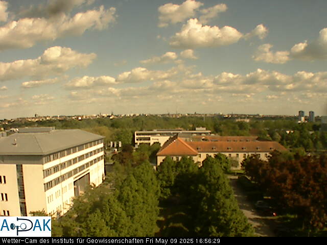 https://wdaten.geo.uni-halle.de/bitmaps/image25-05-09_16-56-29-04.jpg  25-05-09 16:56:29 