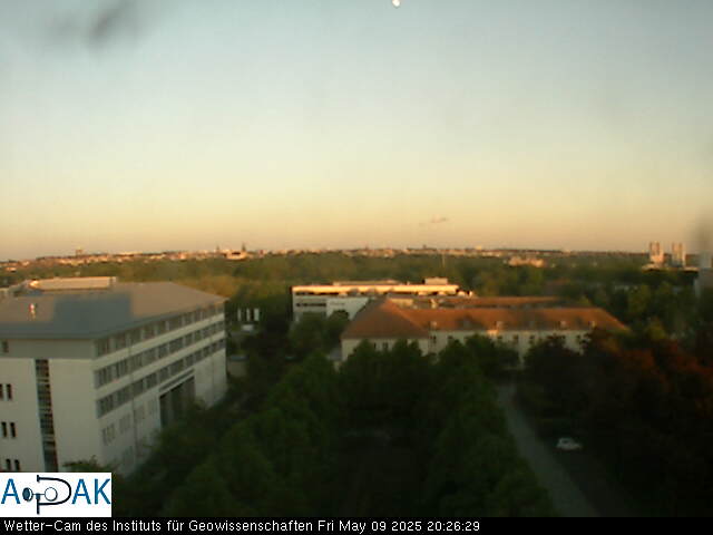 https://wdaten.geo.uni-halle.de/bitmaps/image25-05-09_20-26-29-15.jpg  25-05-09 20:26:29 