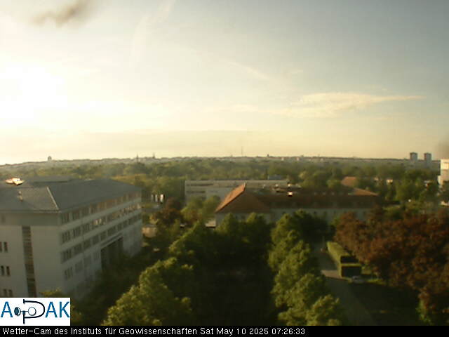 https://wdaten.geo.uni-halle.de/bitmaps/image25-05-10_07-26-33-10.jpg  25-05-10 07:26:33 