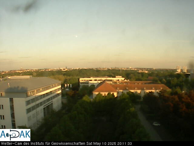 https://wdaten.geo.uni-halle.de/bitmaps/image25-05-10_20-11-33-35.jpg  25-05-10 20:11:33 