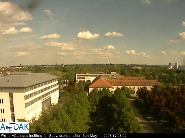 https://wdaten.geo.uni-halle.de/bitmaps/image25-05-11_17-25-07-39.jpg  25-05-11 17:25:07 