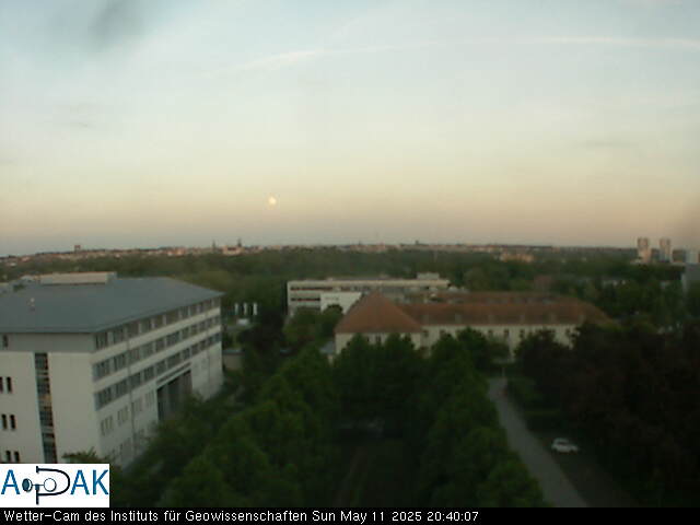 https://wdaten.geo.uni-halle.de/bitmaps/image25-05-11_20-40-07-50.jpg  25-05-11 20:40:07 