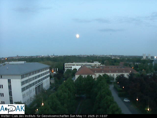 https://wdaten.geo.uni-halle.de/bitmaps/image25-05-11_21-10-07-52.jpg  25-05-11 21:10:07 