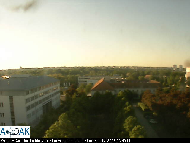 https://wdaten.geo.uni-halle.de/bitmaps/image25-05-12_06-40-11-10.jpg  25-05-12 06:40:11 