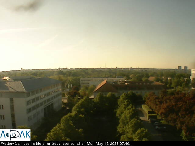 https://wdaten.geo.uni-halle.de/bitmaps/image25-05-12_07-40-11-12.jpg  25-05-12 07:40:11 