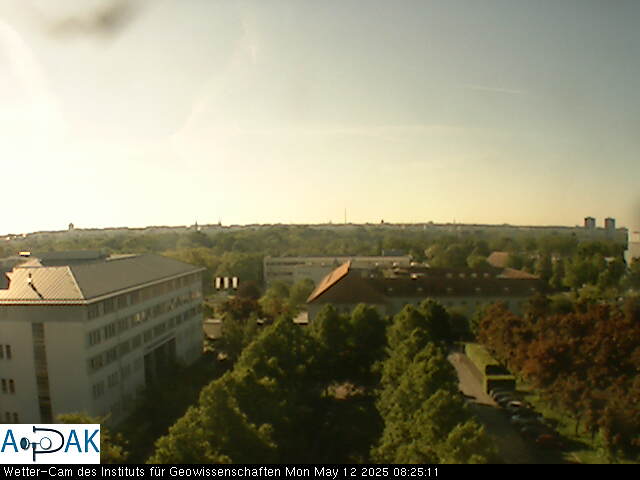 https://wdaten.geo.uni-halle.de/bitmaps/image25-05-12_08-25-11-14.jpg  25-05-12 08:25:11 