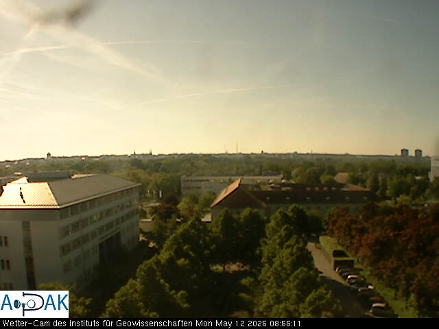 https://wdaten.geo.uni-halle.de/bitmaps/image25-05-12_08-55-11-14.jpg  25-05-12 08:55:11 