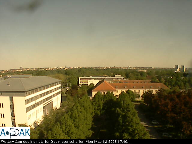 https://wdaten.geo.uni-halle.de/bitmaps/image25-05-12_17-40-11-35.jpg  25-05-12 17:40:11 