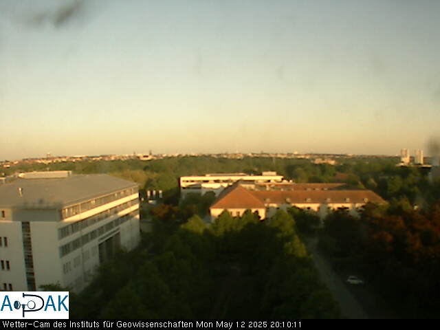 https://wdaten.geo.uni-halle.de/bitmaps/image25-05-12_20-10-11-37.jpg  25-05-12 20:10:11 