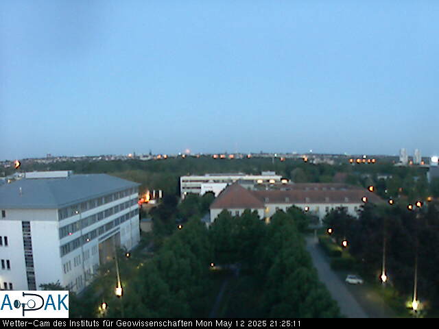 https://wdaten.geo.uni-halle.de/bitmaps/image25-05-12_21-25-11-41.jpg  25-05-12 21:25:11 
