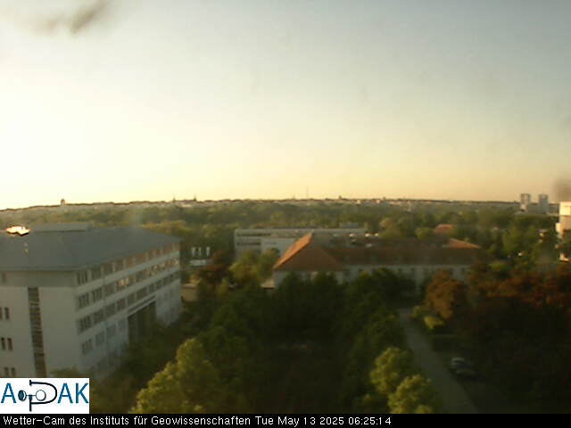 https://wdaten.geo.uni-halle.de/bitmaps/image25-05-13_06-25-14-97.jpg  25-05-13 06:25:14 