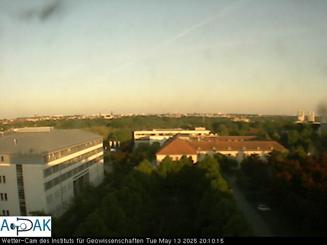 https://wdaten.geo.uni-halle.de/bitmaps/image25-05-13_20-10-15-29.jpg  25-05-13 20:10:15 