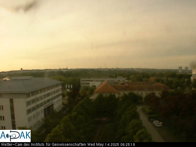 https://wdaten.geo.uni-halle.de/bitmaps/image25-05-14_06-25-18-82.jpg  25-05-14 06:25:18 