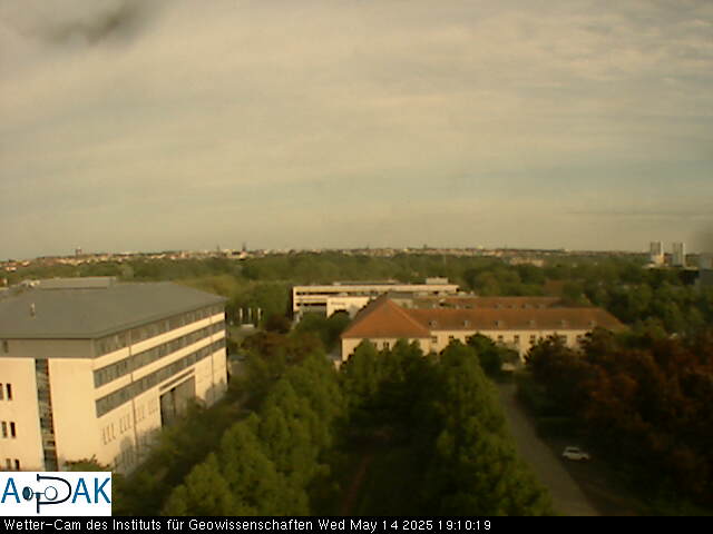 https://wdaten.geo.uni-halle.de/bitmaps/image25-05-14_19-10-19-09.jpg  25-05-14 19:10:19 