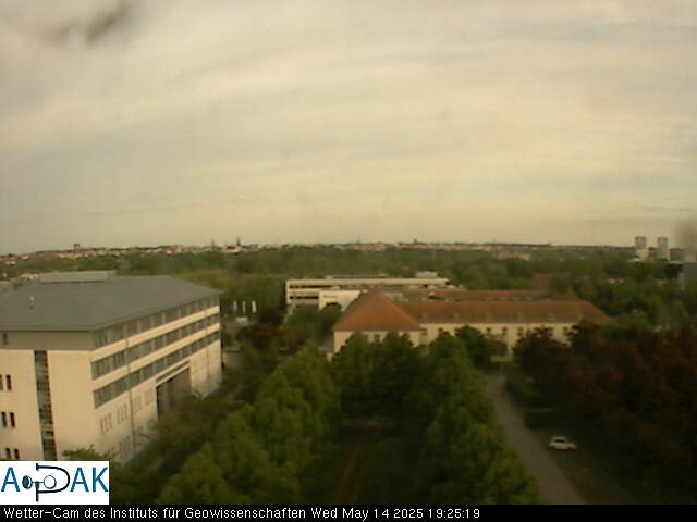 https://wdaten.geo.uni-halle.de/bitmaps/image25-05-14_19-25-19-10.jpg  25-05-14 19:25:19 