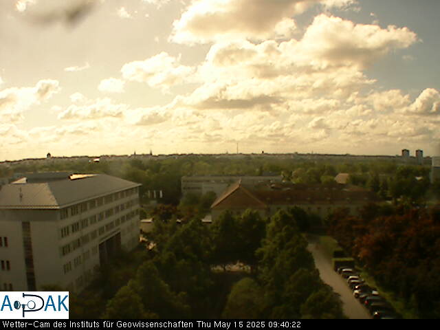 https://wdaten.geo.uni-halle.de/bitmaps/image25-05-15_09-40-22-89.jpg  25-05-15 09:40:22 