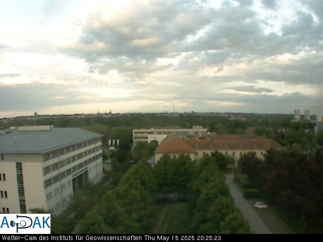 https://wdaten.geo.uni-halle.de/bitmaps/image25-05-15_20-25-23-16.jpg  25-05-15 20:25:23 