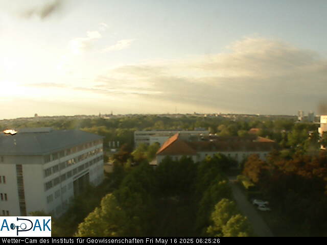 https://wdaten.geo.uni-halle.de/bitmaps/image25-05-16_06-25-26-75.jpg  25-05-16 06:25:26 