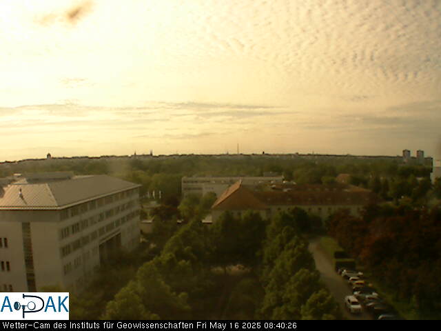 https://wdaten.geo.uni-halle.de/bitmaps/image25-05-16_08-40-26-78.jpg  25-05-16 08:40:26 