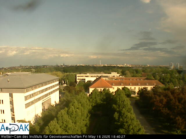 https://wdaten.geo.uni-halle.de/bitmaps/image25-05-16_18-40-27-02.jpg  25-05-16 18:40:27 