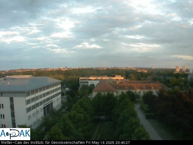 https://wdaten.geo.uni-halle.de/bitmaps/image25-05-16_20-40-27-07.jpg  25-05-16 20:40:27 