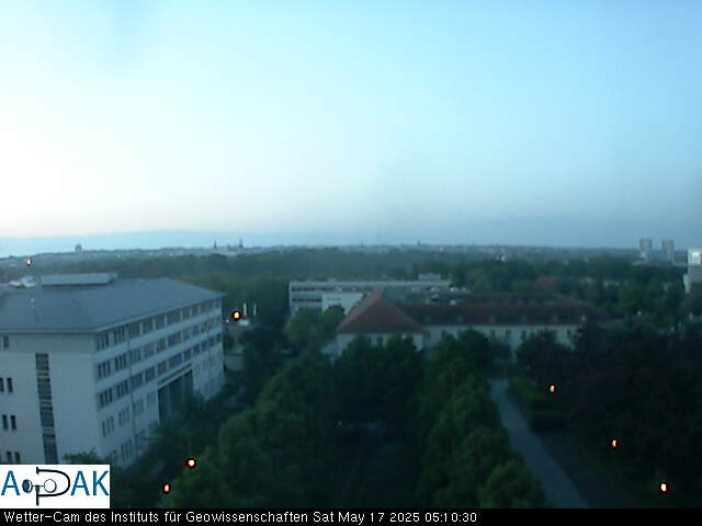 https://wdaten.geo.uni-halle.de/bitmaps/image25-05-17_05-10-30-61.jpg  25-05-17 05:10:30 