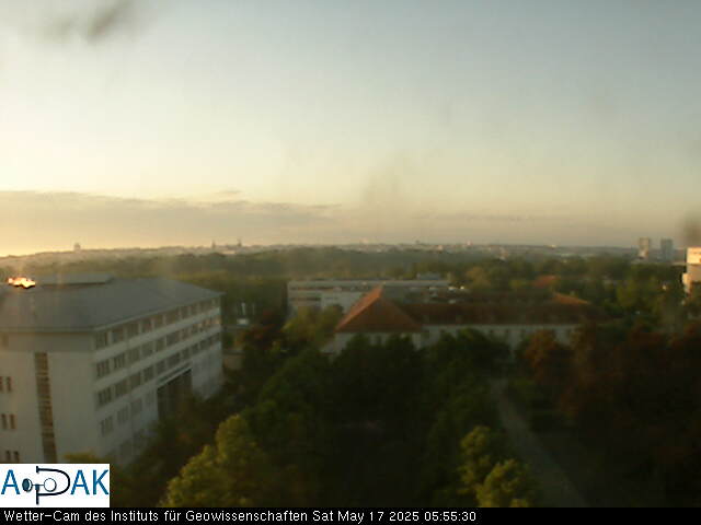 https://wdaten.geo.uni-halle.de/bitmaps/image25-05-17_05-55-30-63.jpg  25-05-17 05:55:30 