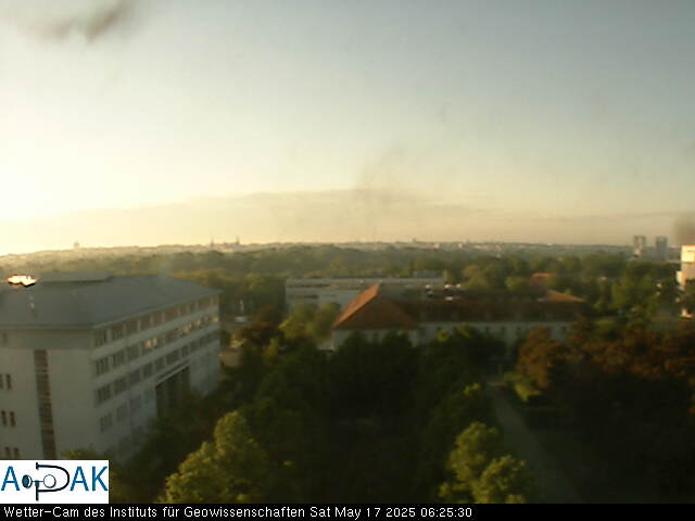 https://wdaten.geo.uni-halle.de/bitmaps/image25-05-17_06-25-30-65.jpg  25-05-17 06:25:30 