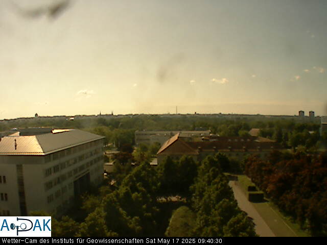 https://wdaten.geo.uni-halle.de/bitmaps/image25-05-17_09-40-30-72.jpg  25-05-17 09:40:30 