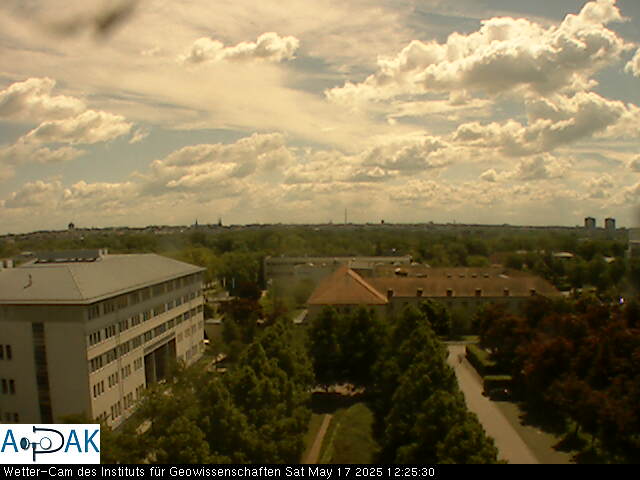 https://wdaten.geo.uni-halle.de/bitmaps/image25-05-17_12-25-30-78.jpg  25-05-17 12:25:30 