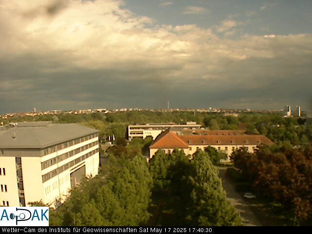 https://wdaten.geo.uni-halle.de/bitmaps/image25-05-17_17-40-30-93.jpg  25-05-17 17:40:30 