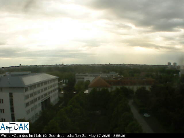 https://wdaten.geo.uni-halle.de/bitmaps/image25-05-17_18-55-30-96.jpg  25-05-17 18:55:30 