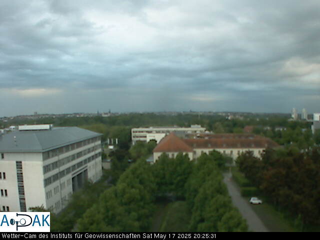 https://wdaten.geo.uni-halle.de/bitmaps/image25-05-17_20-25-30-99.jpg  25-05-17 20:25:30 