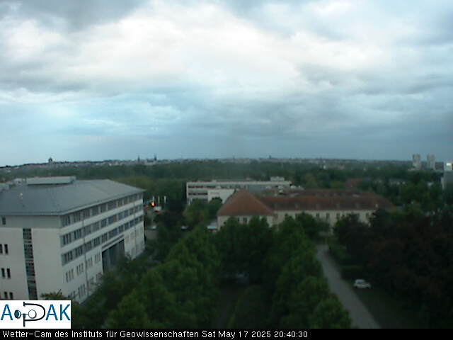 https://wdaten.geo.uni-halle.de/bitmaps/image25-05-17_20-40-30-99.jpg  25-05-17 20:40:30 