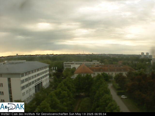 https://wdaten.geo.uni-halle.de/bitmaps/image25-05-18_06-55-34-48.jpg  25-05-18 06:55:34 