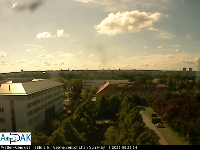 https://wdaten.geo.uni-halle.de/bitmaps/image25-05-18_09-25-34-53.jpg  25-05-18 09:25:34 