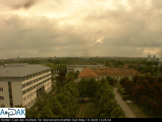 https://wdaten.geo.uni-halle.de/bitmaps/image25-05-18_13-25-34-57.jpg  25-05-18 13:25:34 