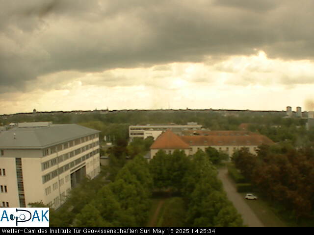 https://wdaten.geo.uni-halle.de/bitmaps/image25-05-18_14-25-34-59.jpg  25-05-18 14:25:34 
