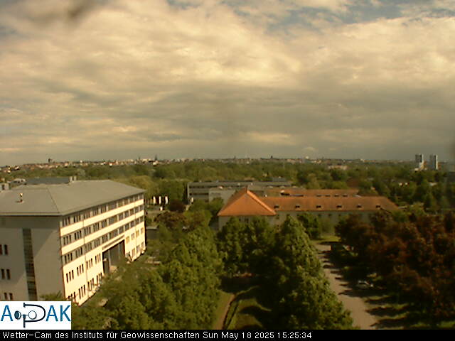 https://wdaten.geo.uni-halle.de/bitmaps/image25-05-18_15-25-34-61.jpg  25-05-18 15:25:34 